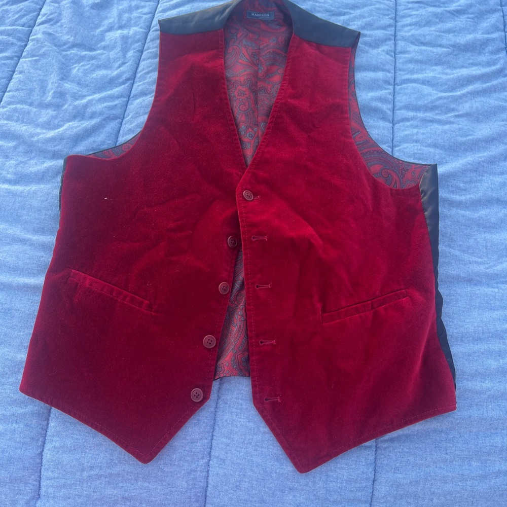 Madison Red Velvet Vest with Paisley Lining Size Small